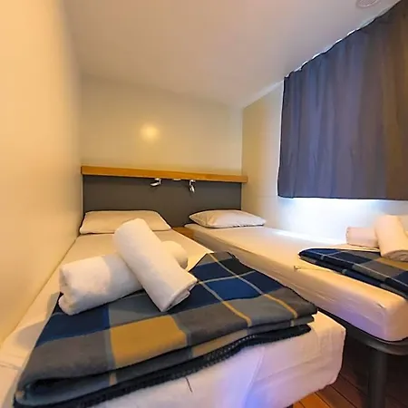 Hotel Mobile Homes Mediteran Klenovica Novi Vinodolski